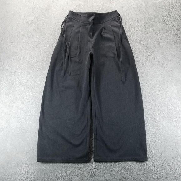 INSIS FEMME Pants - Insis Femme Pants Womens M Gray Asymmetric Wide Leg Cropped Pleated Minimalist
